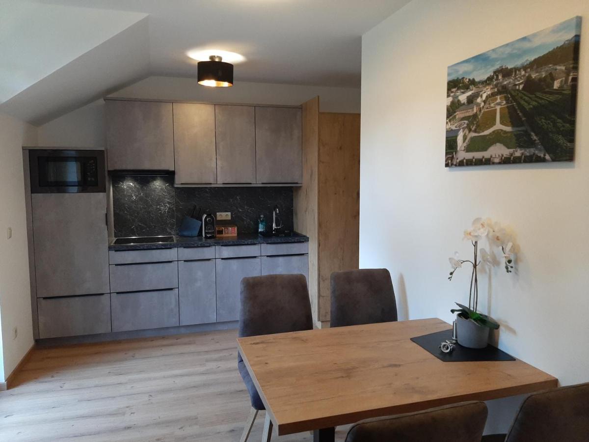 Apartments By Pension Ballwein سالزبورغ المظهر الخارجي الصورة