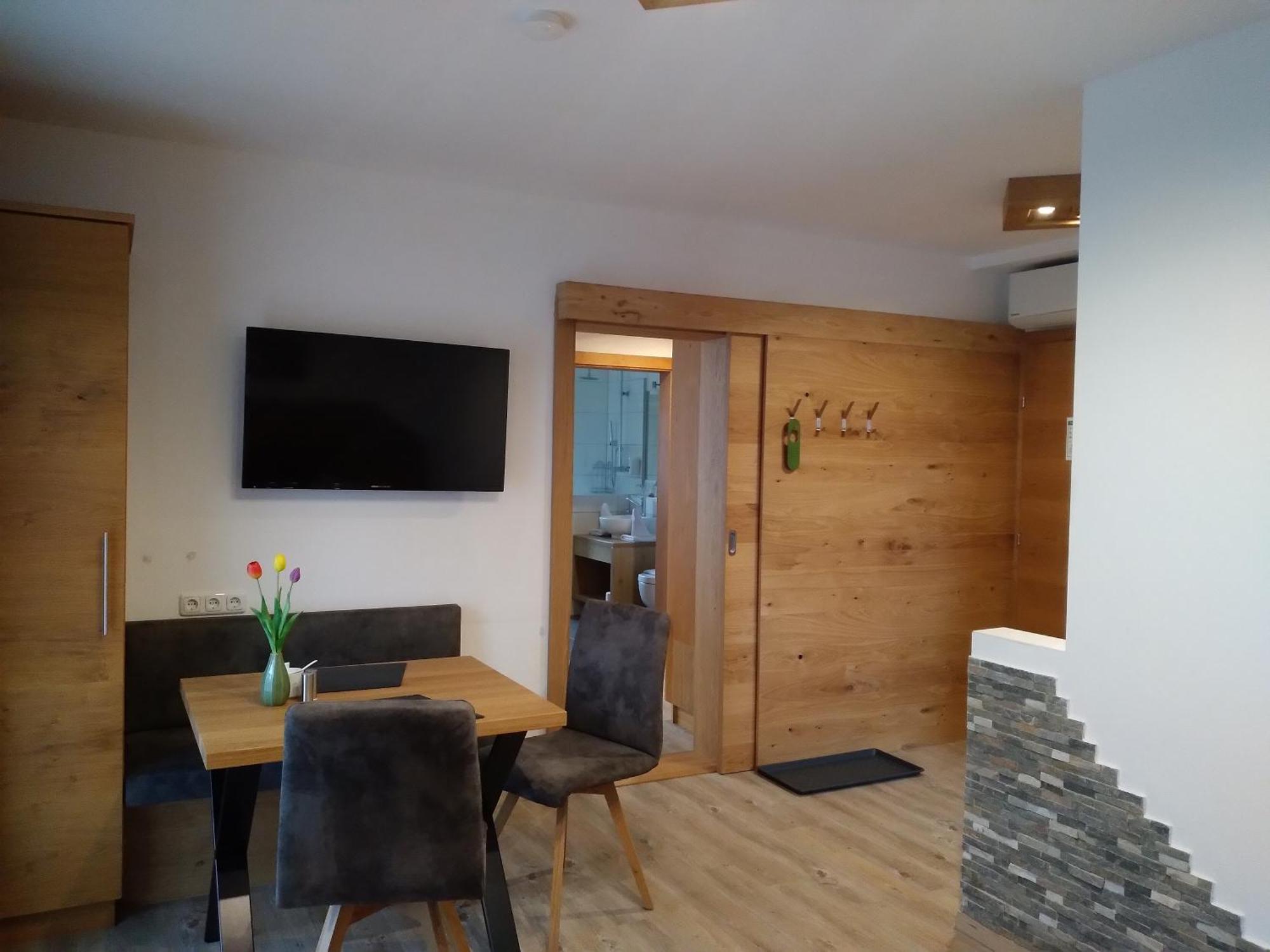 Apartments By Pension Ballwein سالزبورغ الغرفة الصورة